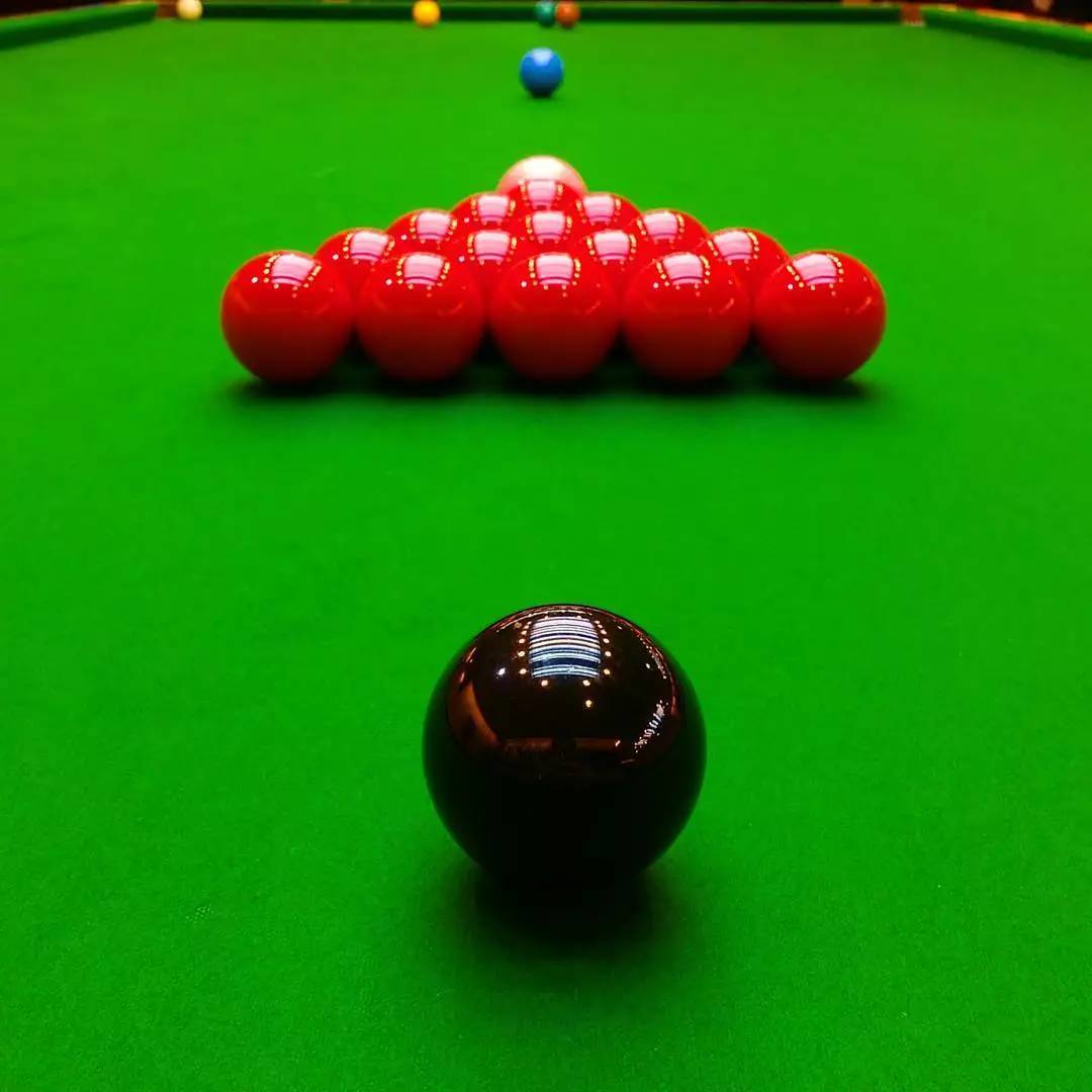 2023斯诺克英国公开赛 延期资格赛 彭奕淞VS马克威廉姆斯免费观看